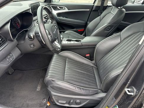 Used 2021 Genesis G70 2.0T w/ Elite Package image 18