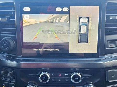 New 2026 Ford F350 Lariat w/ Black Appearance Package image 11