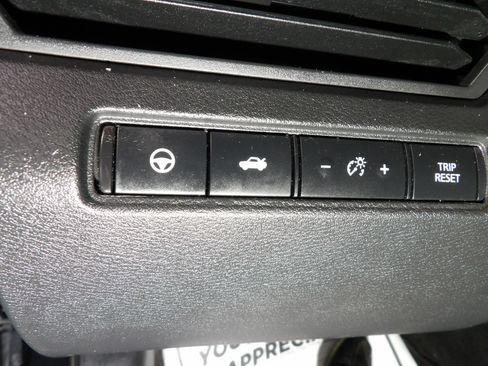 Used 2021 Nissan Altima 2.5 Platinum AWD/4WD image 25
