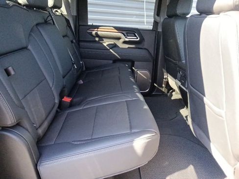Used 2025 GMC Sierra 2500 Denali w/ Technology Package image 32