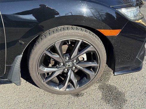 Used 2018 Honda Civic Sport Touring image 7