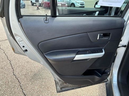 Used 2012 Ford Edge SE FWD image 13