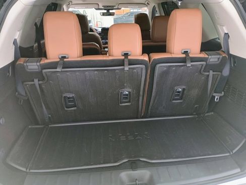 Used 2023 Nissan Pathfinder Platinum image 20