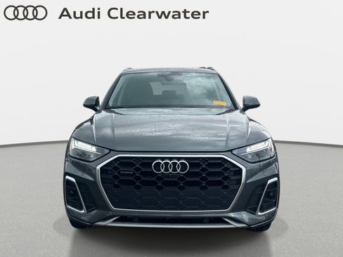 Used 2023 Audi Q5 2.0T Premium Plus w/ Premium Plus Package AWD/4WD image 2