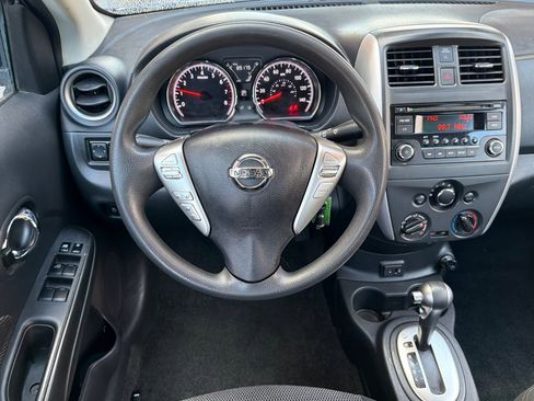 Used 2017 Nissan Versa SV image 18