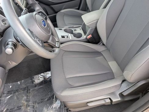 Used 2025 Subaru Crosstrek 2.0i Premium image 11