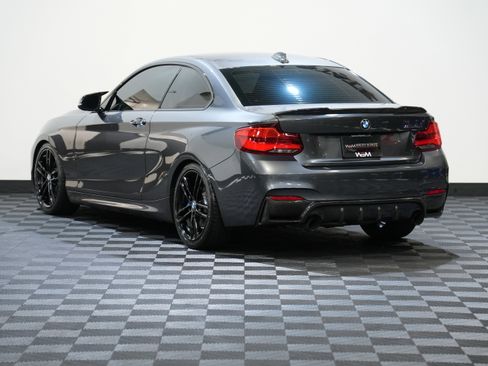 Used 2018 BMW M240i Coupe image 8