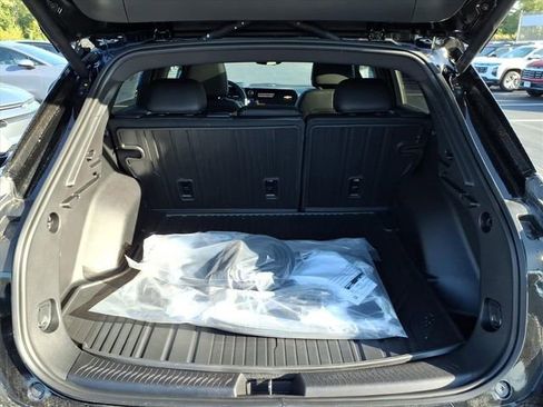 New 2026 Chevrolet Equinox EV RS image 4