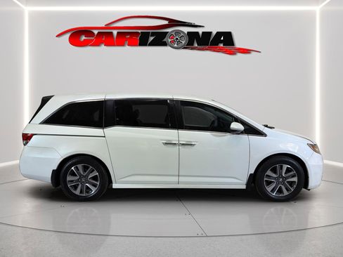 Used 2014 Honda Odyssey Touring image 2