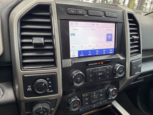 Used 2020 Ford F150 Lariat image 30