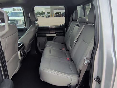 Used 2019 Ford F150 Lariat w/ Trailer Tow Package RWD image 40