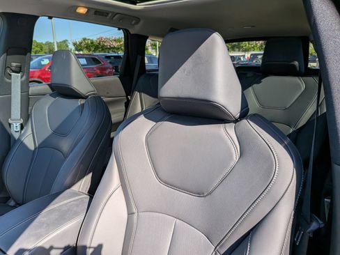 Used 2026 INFINITI QX60 Luxe w/ Cargo Package FWD image 15