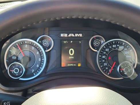 Used 2024 RAM 1500 Lone Star image 17