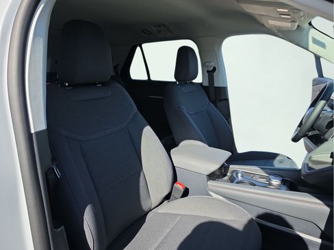 New 2026 Ford Explorer Active AWD/4WD image 19