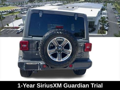 Certified 2020 Jeep Wrangler Unlimited Sahara AWD/4WD image 23