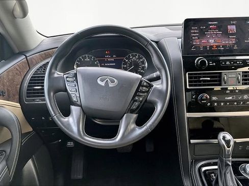 Used 2024 INFINITI QX80 Premium Select w/ Cargo Package image 8