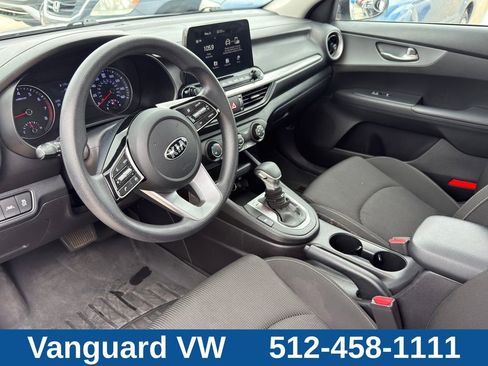 Used 2021 Kia Forte LXS FWD image 11