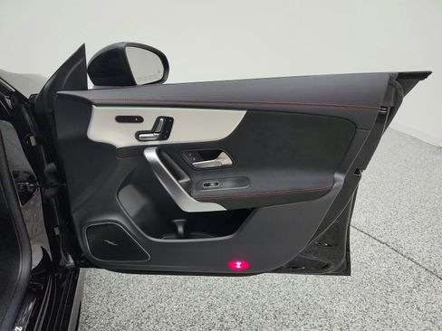 Used 2024 Mercedes-Benz CLA 250 image 19