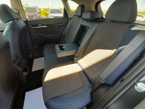 Used 2024 Kia Seltos S AWD/4WD image 36