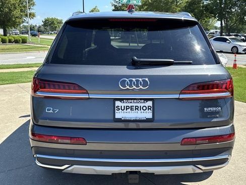 Used 2024 Audi Q7 3.0T Prestige AWD/4WD image 5