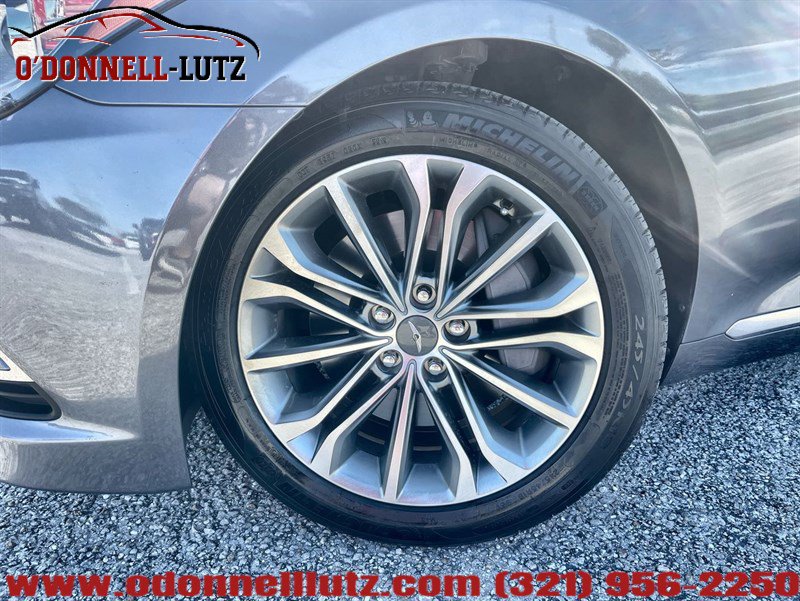 Used 2017 Genesis G80 3.8 w/ Option Group 02 RWD image 10