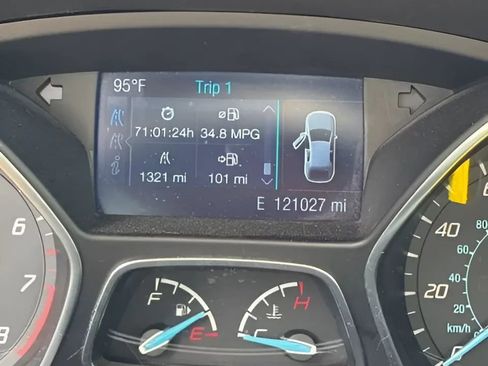 Used 2014 Ford Focus SE FWD image 14