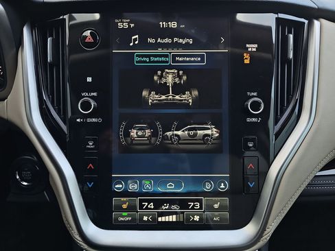 Certified 2025 Subaru Outback Limited image 26