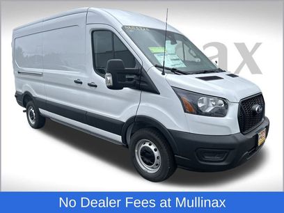 New 2025 Ford Transit 250 148 Medium Roof w/ Load Area Protection Package