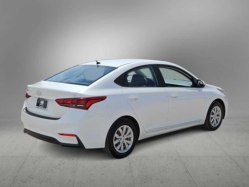 Used 2020 Hyundai Accent SE FWD image 8