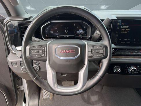 Used 2024 GMC Sierra 1500 Elevation AWD/4WD image 11
