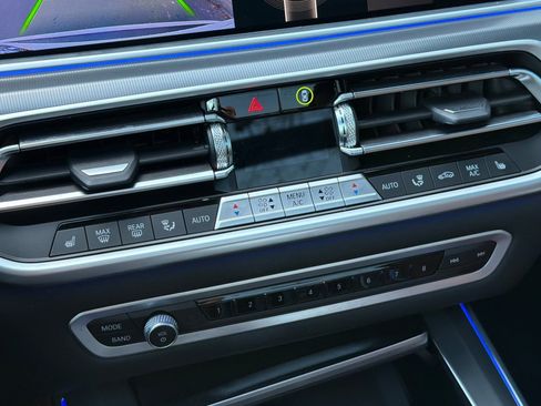 Certified 2023 BMW X5 xDrive40i w/ Premium Package image 27