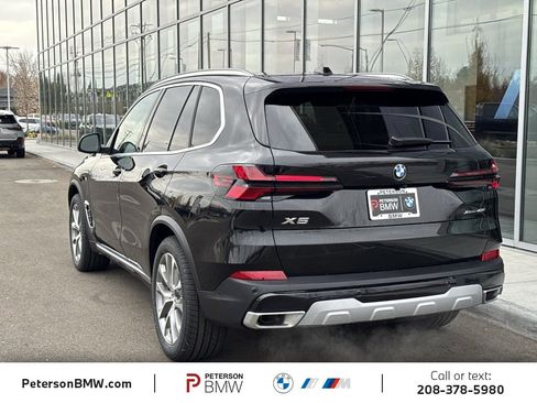 New 2026 BMW X5 xDrive40i image 3