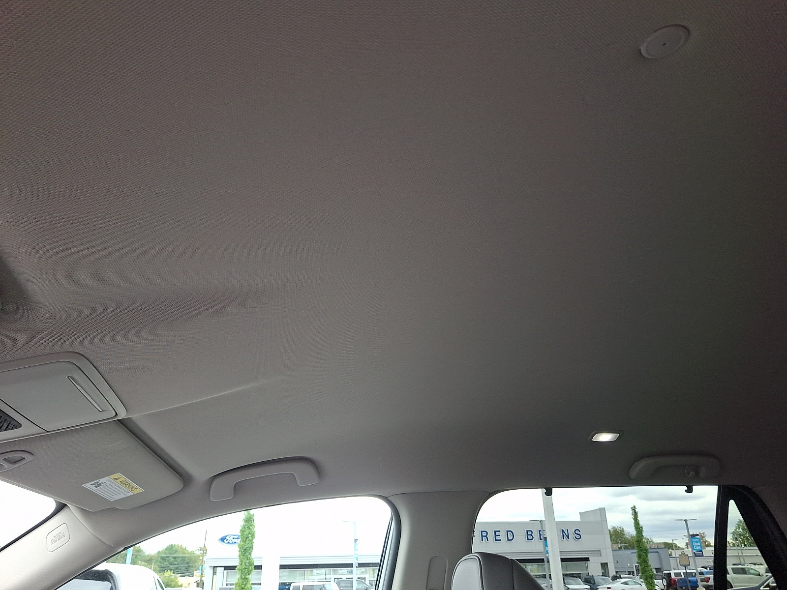 Used 2025 Honda Pilot EX-L image 17