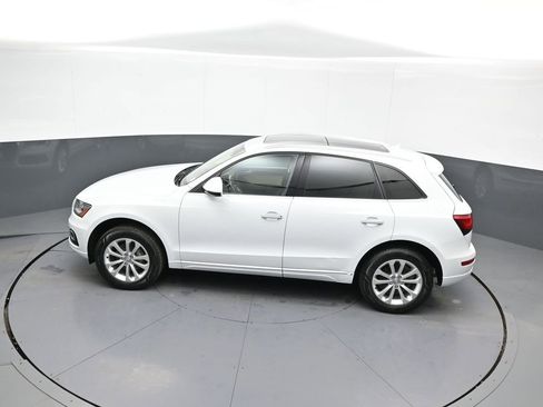 Used 2016 Audi Q5 2.0T Premium Plus w/ Technology Package image 41