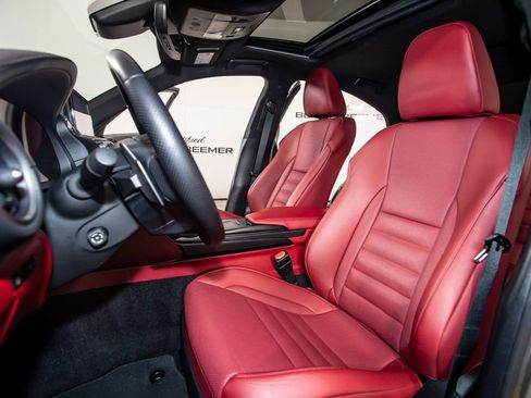 Used 2022 Lexus IS 350 F Sport w/ Navigation Package image 15