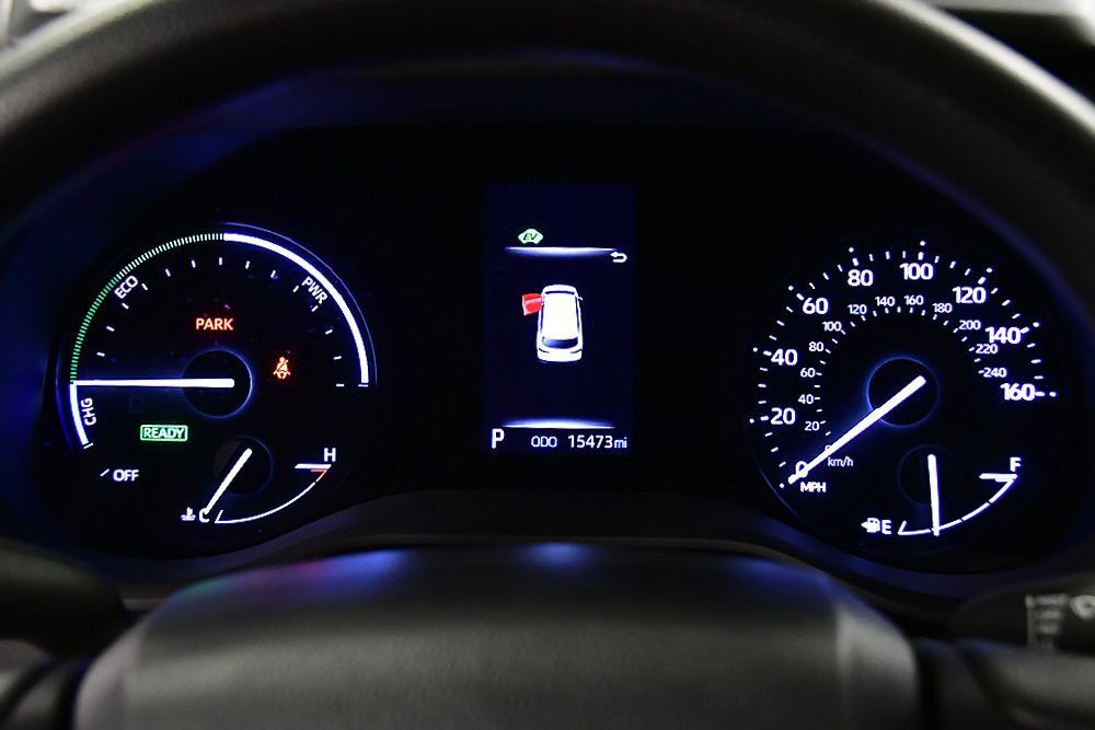 Used 2024 Toyota Sienna LE AWD/4WD image 17