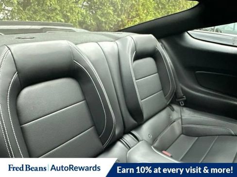 Used 2022 Ford Mustang Shelby GT500 w/ Technology Package RWD image 9