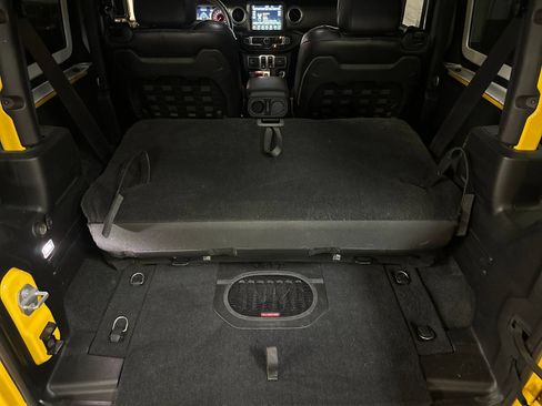 Certified 2018 Jeep Wrangler Rubicon AWD/4WD image 12