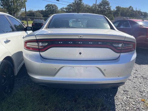 Used 2019 Dodge Charger Police w/ Street Appearance Group RWD image 5