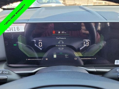 New 2026 Kia Sportage LX image 11