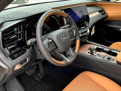 New 2025 Lexus RX 350 Premium image 8