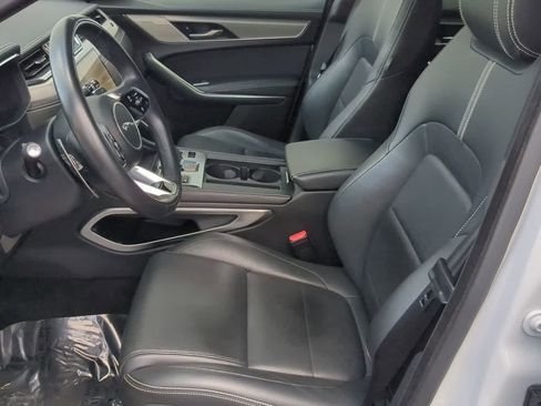 Used 2025 Jaguar F-PACE R-Dynamic S image 15