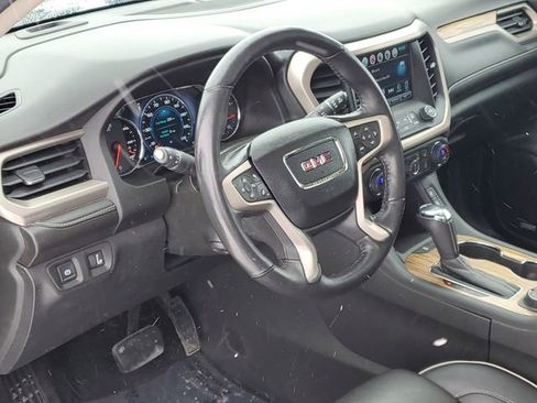 Used 2017 GMC Acadia Denali w/ Technology Package image 8