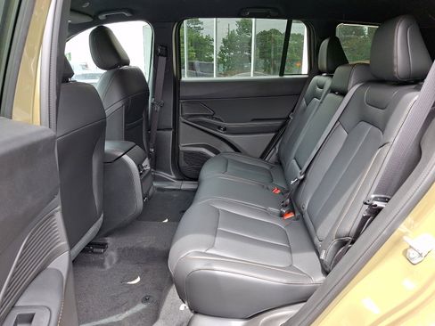 New 2026 Jeep Cherokee Limited AWD/4WD image 6