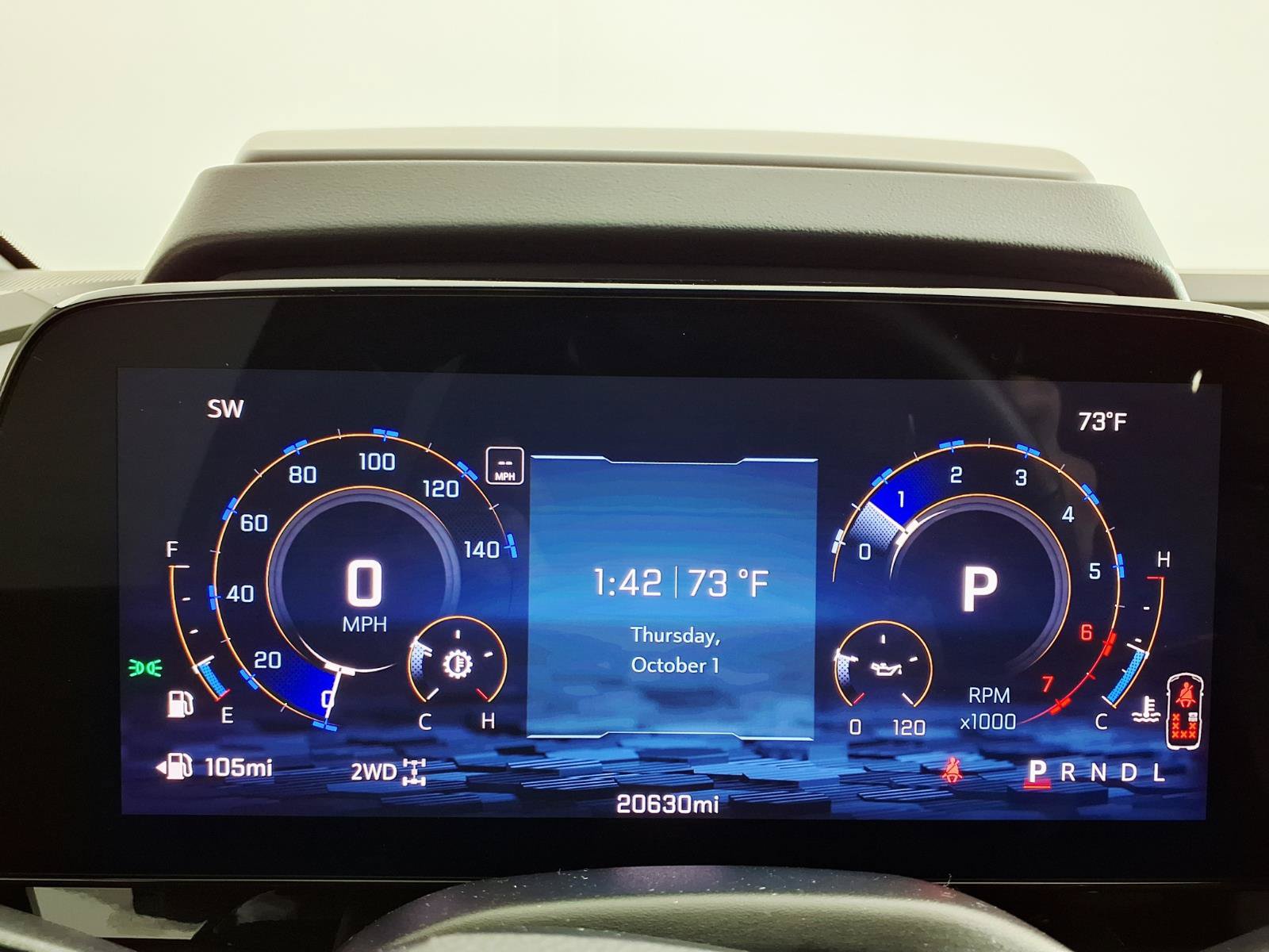 Used 2025 Chevrolet Suburban High Country AWD/4WD image 25