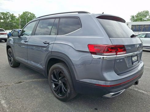 Used 2023 Volkswagen Atlas SE w/ Black Wheel Package AWD/4WD image 4