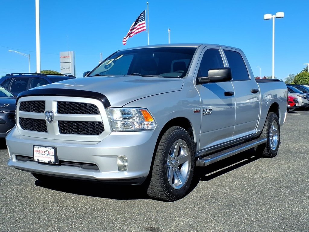 Used 2015 RAM 1500 Express AWD/4WD image 3