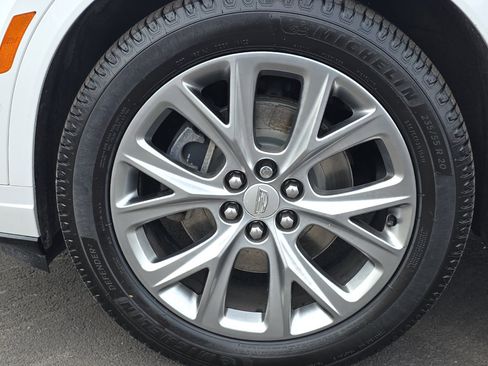 Used 2020 Cadillac XT6 Sport image 28