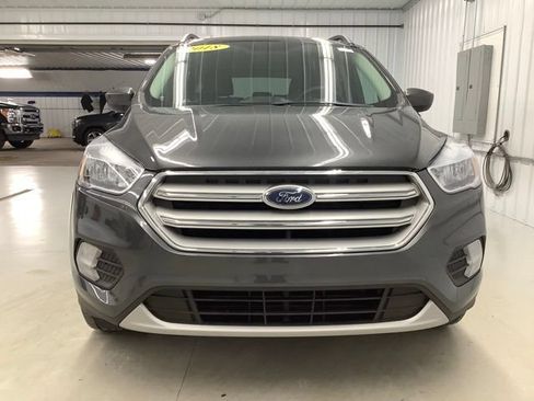 Used 2018 Ford Escape SE w/ SE SYNC Package AWD/4WD image 2