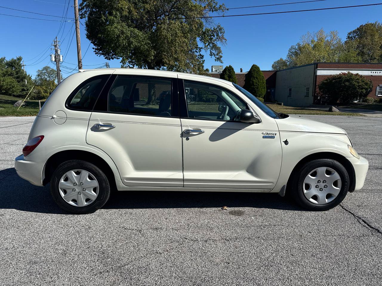Used 2006 Chrysler PT Cruiser FWD image 4